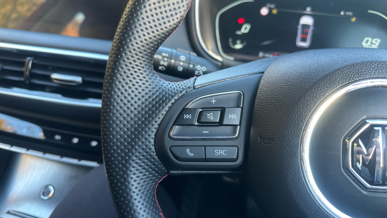 MG HS 1.5 T-GDI SE 5dr DCT Petrol Hatchback